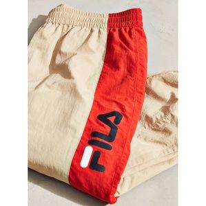 FILA + UO Barnet Wind Pant Neutral Multi Medium NWT FILA + UO Barnet Wind Pant Neutral Multi Medium NWT